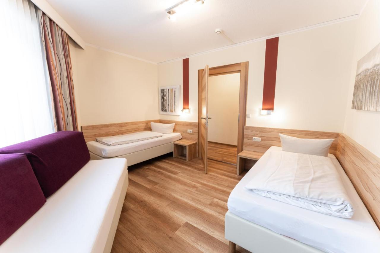 Aparthotel Dorfplatzl Garni Tux Eksteriør billede
