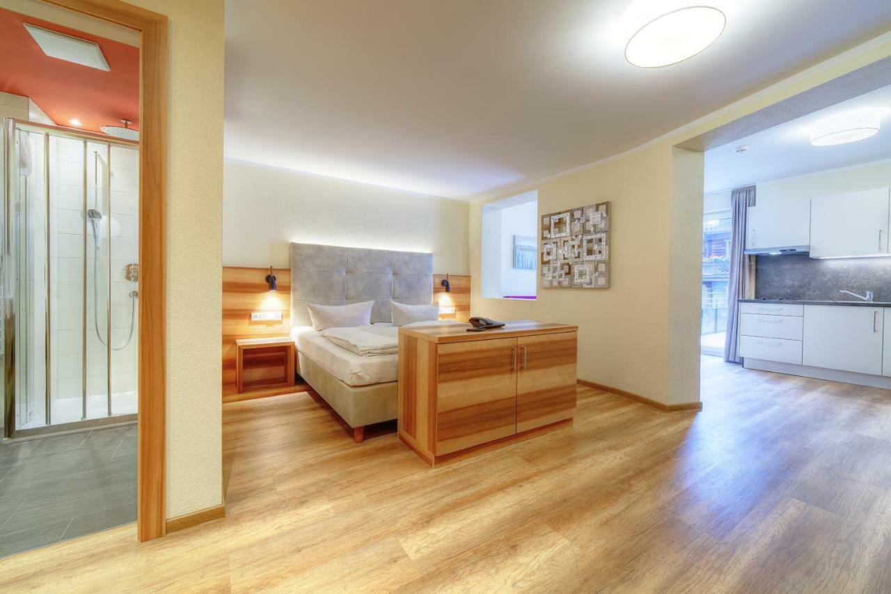 Aparthotel Dorfplatzl Garni Tux Eksteriør billede